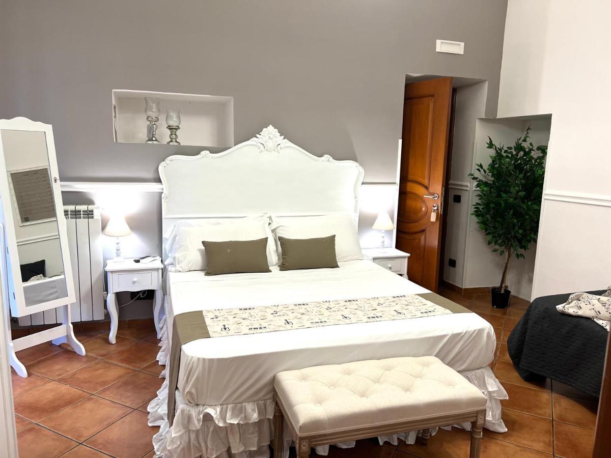 Bed and Breakfast Miluar - Centro Storico - Lungo La Via Della Musica Neapol Exteriér fotografie
