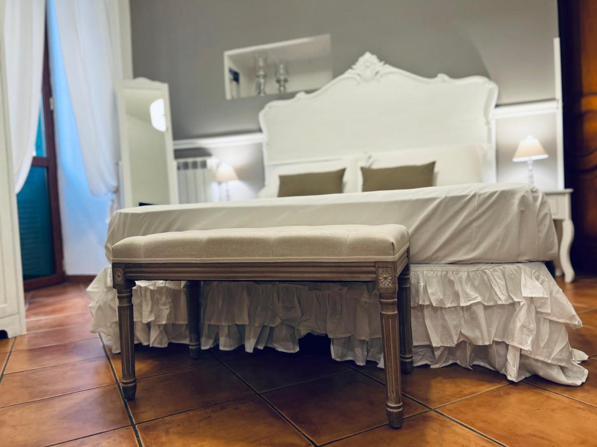 Bed and Breakfast Miluar - Centro Storico - Lungo La Via Della Musica Neapol Exteriér fotografie